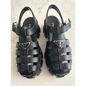 PRADA PLATFORM FISHERMAN SANDALS - women / black / US SIZE 7